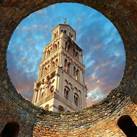 Modern With Terrace 4 Min Walk To The Apartmán