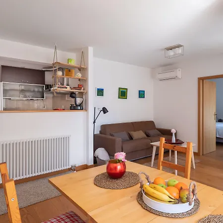 Modern With Terrace 4 Min Walk To The Split