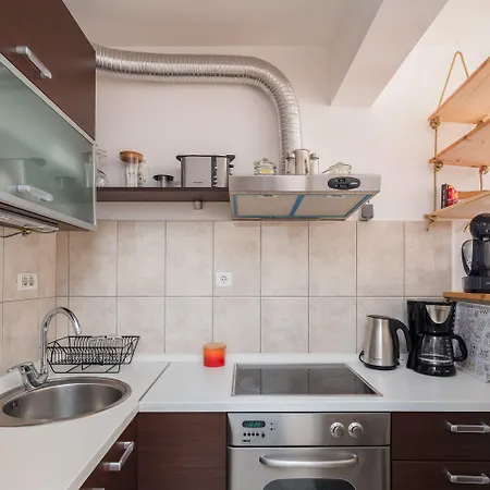 Modern With Terrace 4 Min Walk To The Split