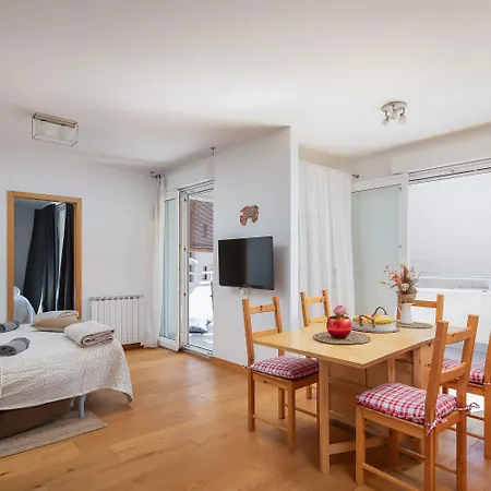 Appartement Modern With Terrace 4 Min Walk To The Split
