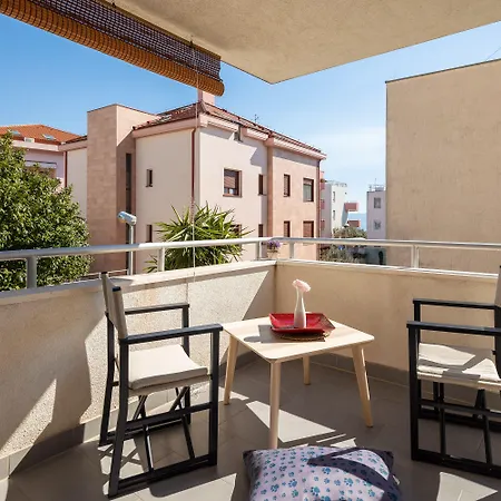 Apartmán Modern With Terrace 4 Min Walk To The Split